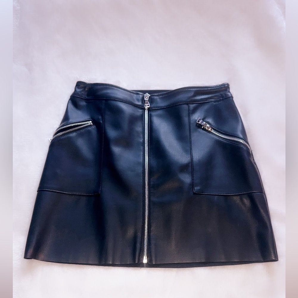 Mini leather skirt